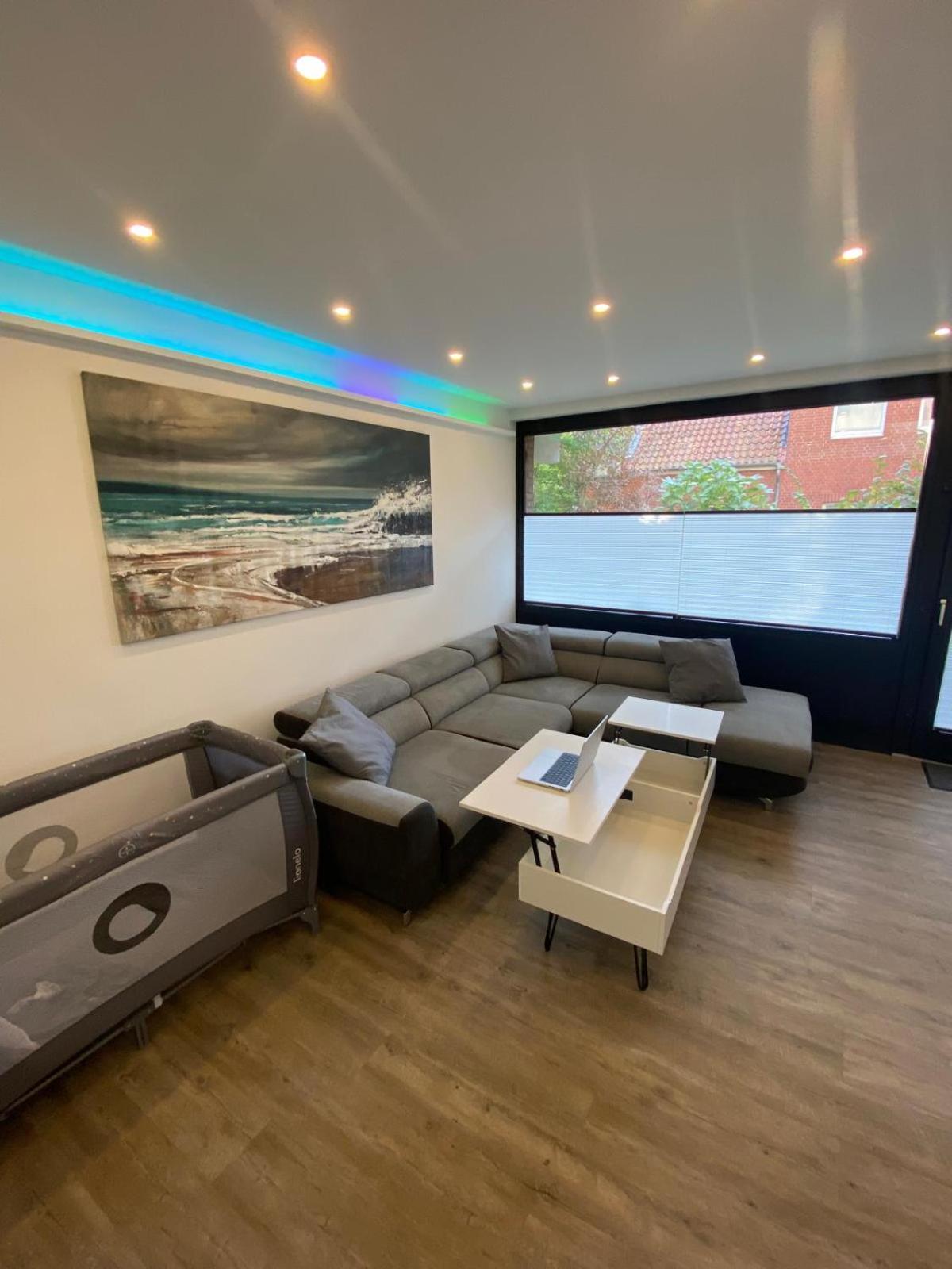 Moderne 2-Zimmer-Wohnung Mit Garten Ганновер Экстерьер фото